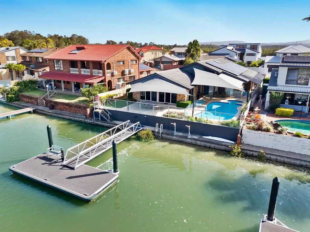 Paradise Point 3 Slaapkamer Exquisite North-East Facing Waterfront Haven in Paradise Point