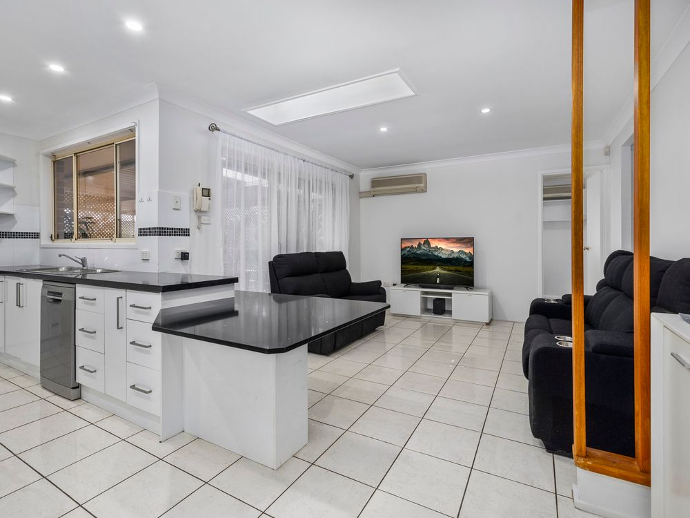 17 JIMBI PL, GLENMORE PARK NSW 2745, 0 Kuwarto, 0 Banyo, House