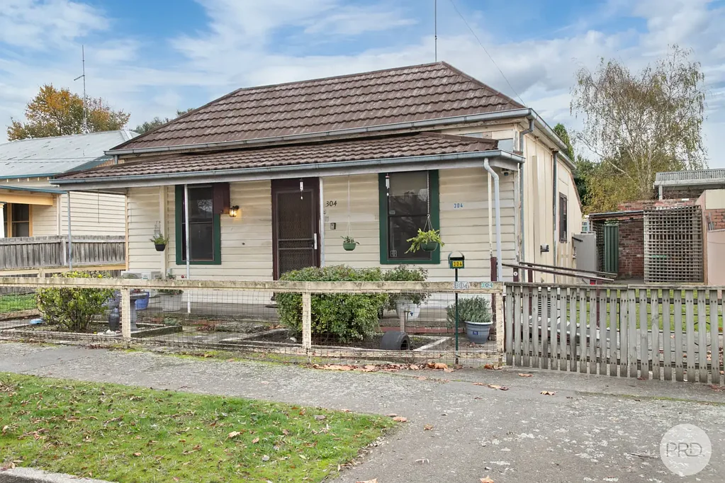Ballarat Central 2房  Character, Convenience & Untapped Potential in Ballarat Central