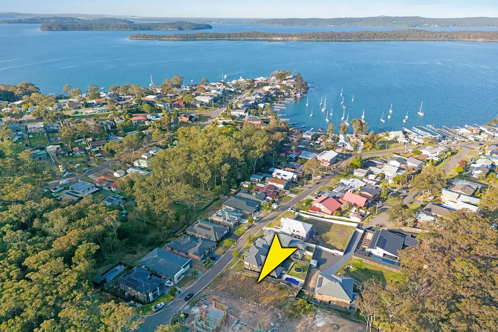 24 Norman Avenue, Sunshine, NSW 2264