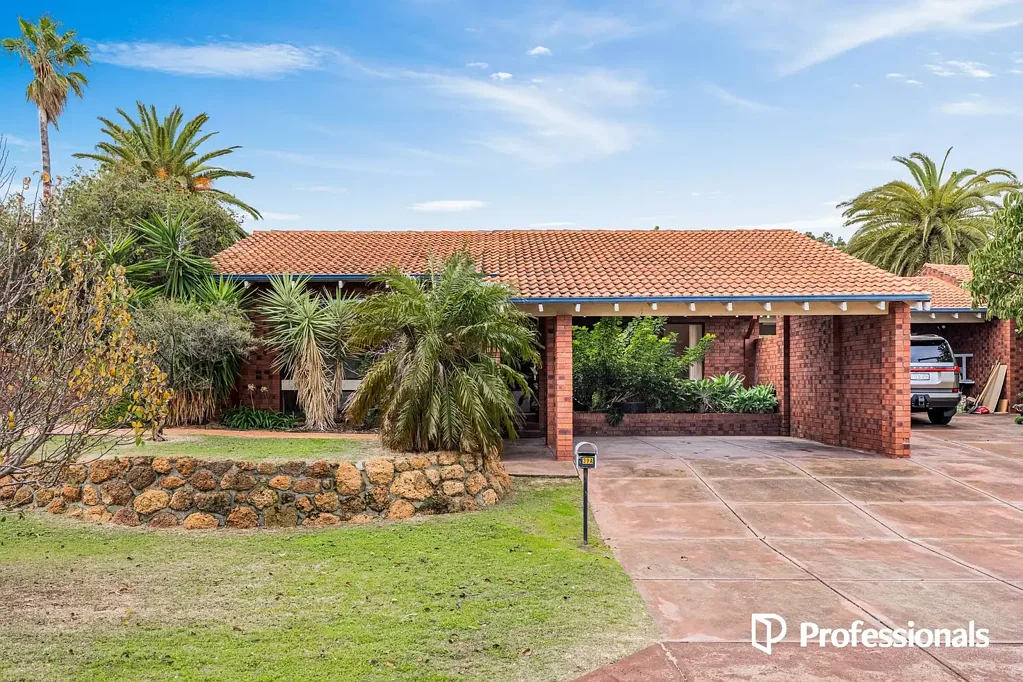 Well-Presented 3 Bedroom Home in a Prime Karrinyup Location