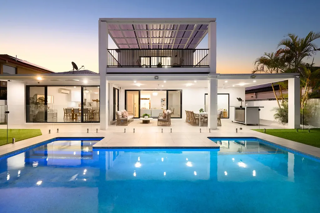 Helensvale 4Zimmer Luxury Home in an Exclusive Gated Enclave