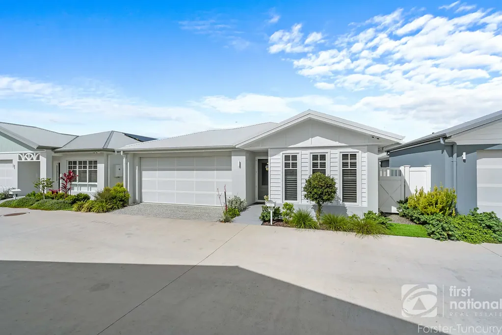 318 Sarasota Street, Forster, NSW 2428