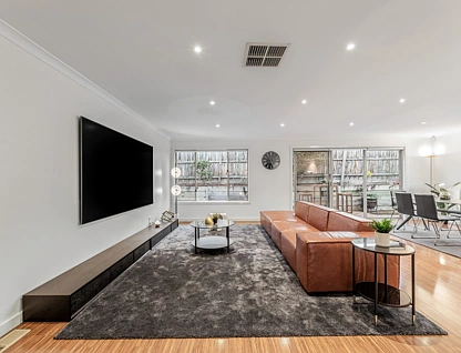 5/4 Downing Street, Blackburn, Inner East Melbourne, 3 غرف, 2 حمامات, Unit