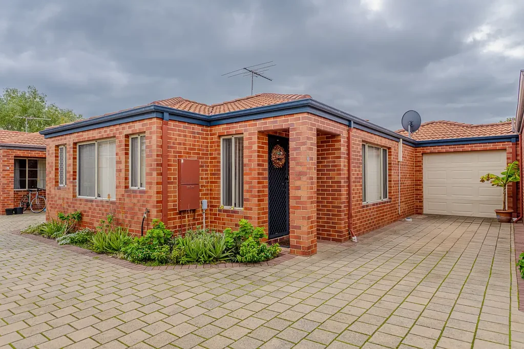 Rockingham 3 Bedroom Low Maintenance Beachside Living