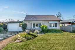 46 HAWKINS RD, Tuross Head