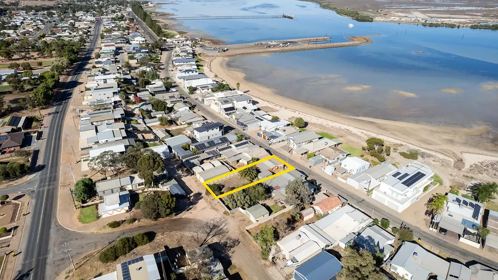 34 John Lewis Drive, Port Broughton, SA 5522