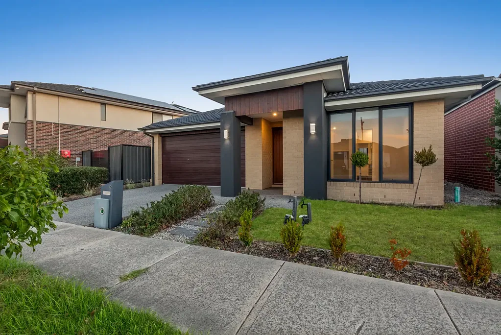12 Klandy Dr, Kalkallo, VIC 3064