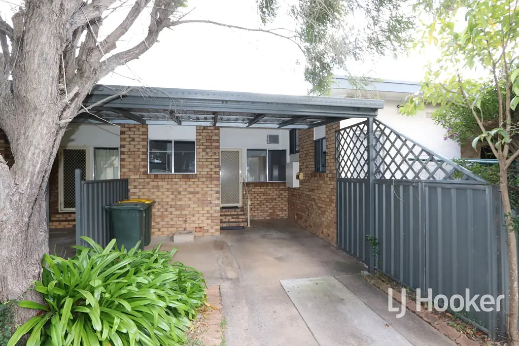 Tidy 1 Bedroom Unit