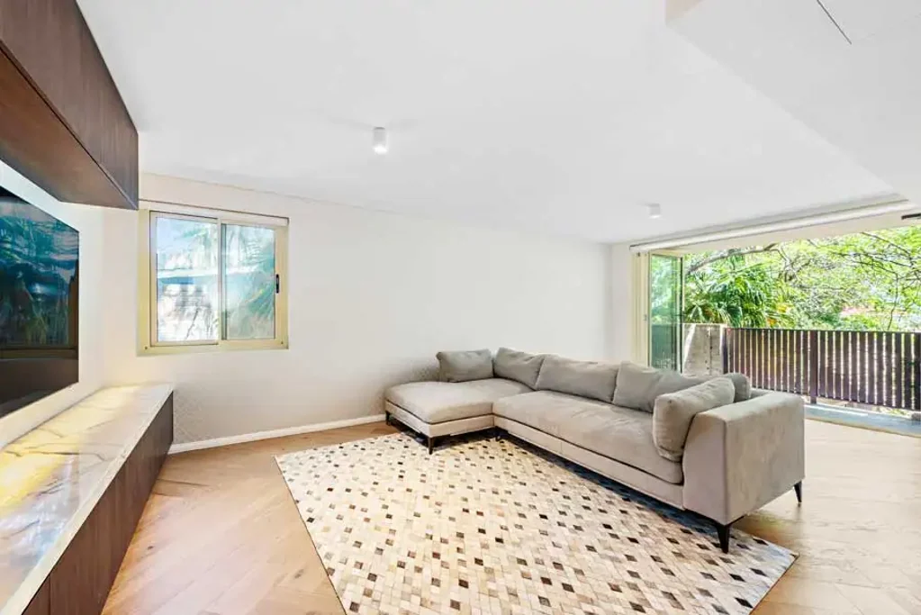 BONDI APARTMENT 9 - FULLY FURNISHED @BONDI