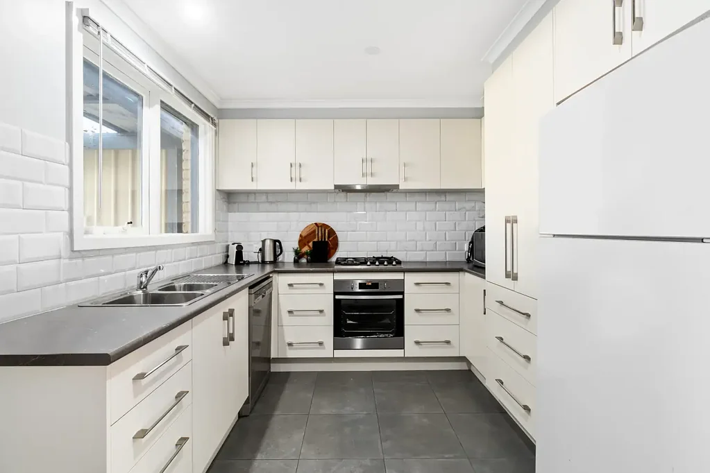 40 Stodart Street, Colac, VIC 3250