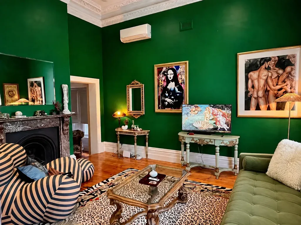 Fully Furnished Victorian Gem in the Heart of St Kilda