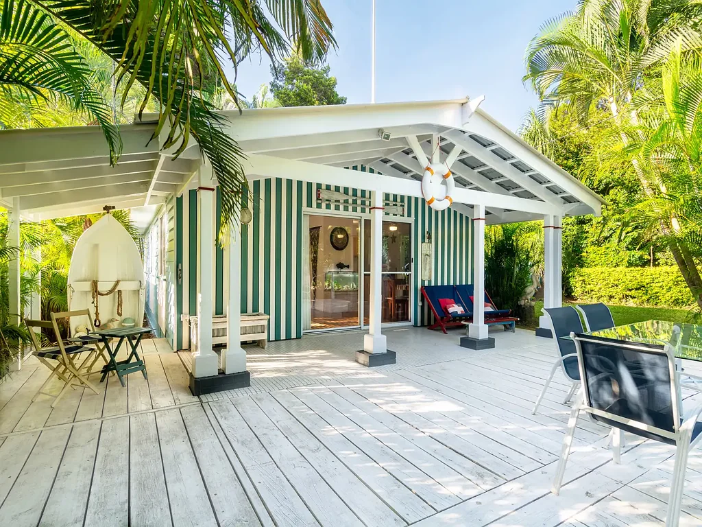 8 Phillips Street, Coochiemudlo Island, QLD 4184