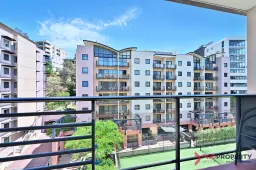 29/110 Mounts Bay Road, Perth