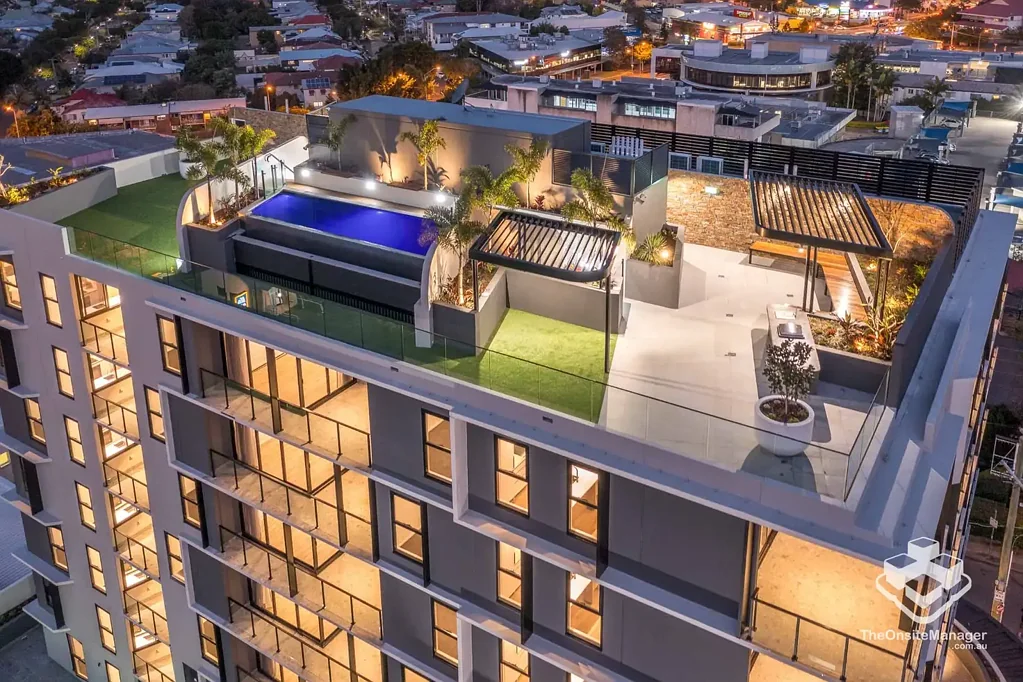 Stylish modern two bed apartment in the heart of Stones Corner