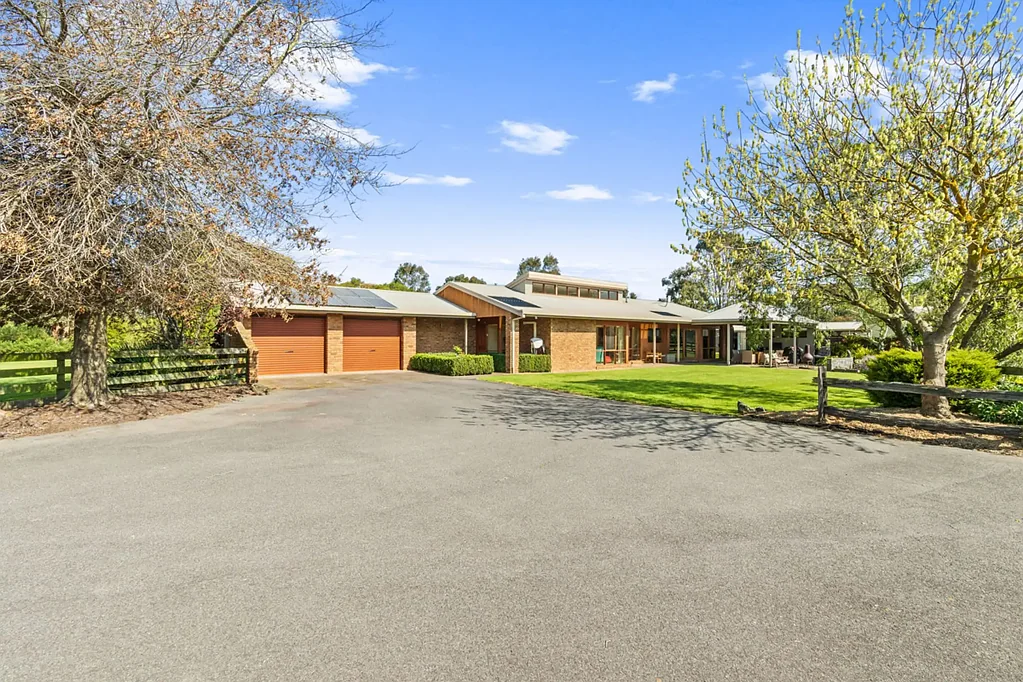 22 Fulton Drive, Maffra, VIC 3860