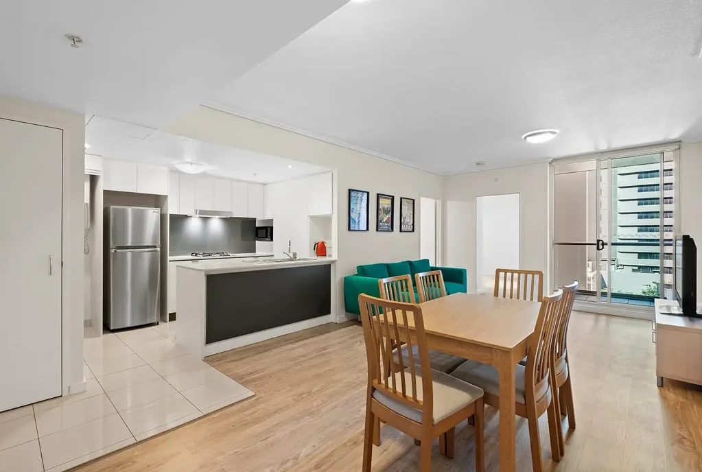 Brisbane City 2chambre Prime Inner City Opportunity with Vacant Possession