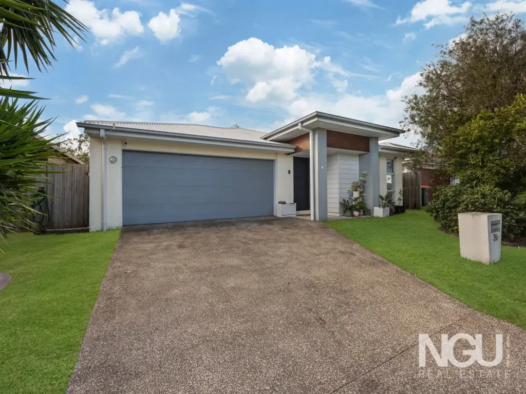 Ripley 4Zimmer Smart Buying in a Rapidly Expanding Community!