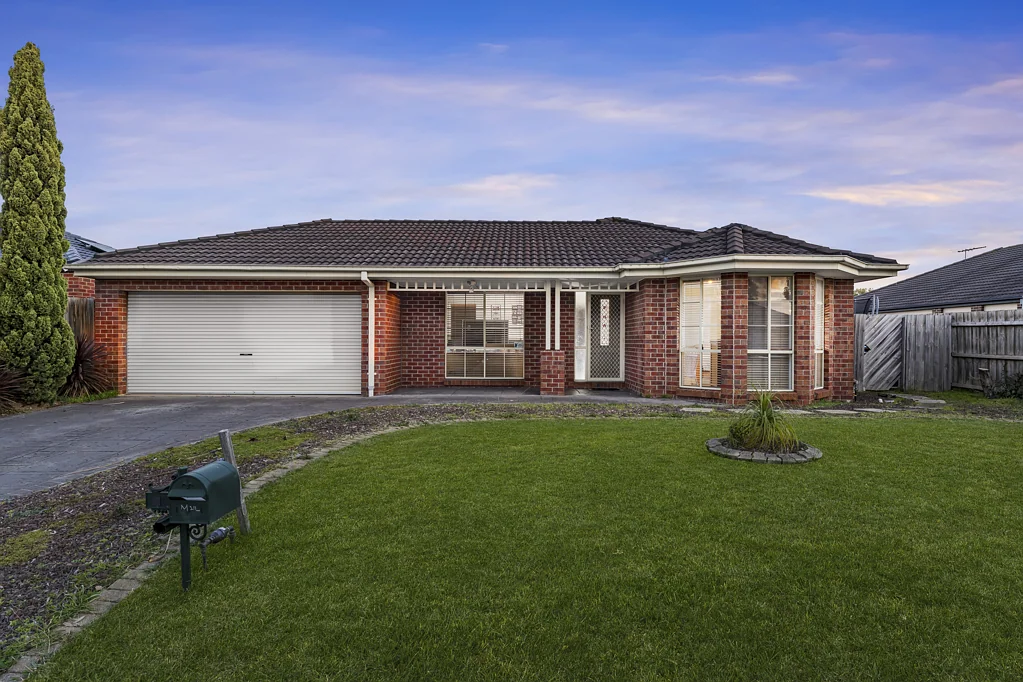 85 Central Parkway, Cranbourne West, VIC 3977