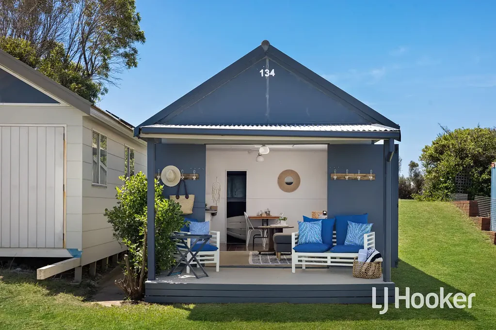 Werribee South 1कमरा Exclusive Beachfront Boatshed with Panoramic Ocean Views