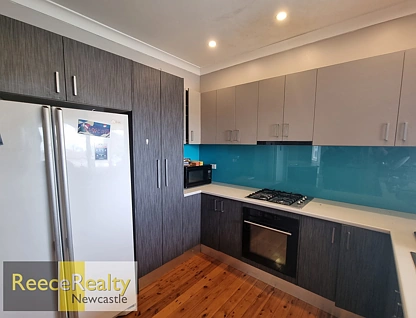 2 Turana Parade, North Lambton, Newcastle, 1部屋, 2バスルーム, House