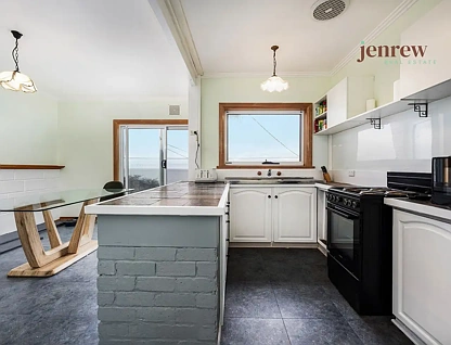 47-49 Bay Street, Parklands, TAS 7320, 3房, 1浴, House
