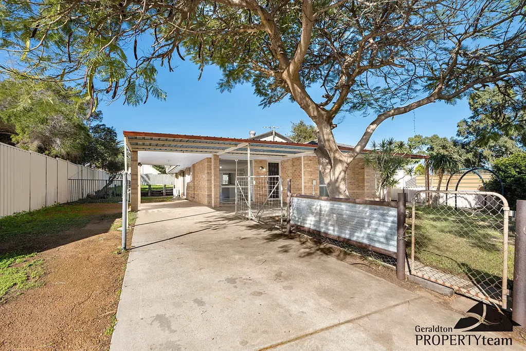 Spalding 4 Bedroom First Home or Great Investment