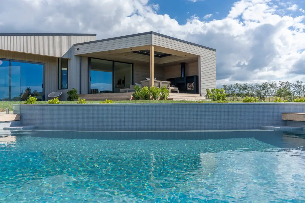 Clevedon 3房  Where Luxury Embraces Lifestyle
