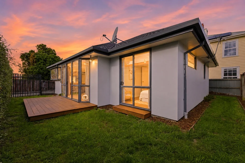 Spreydon 3Zimmer Declared Reserve $609,000!