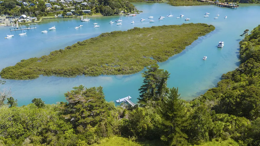 Stanmore Bay 6房  Rare Waterfront Opportunity with Private Jetty