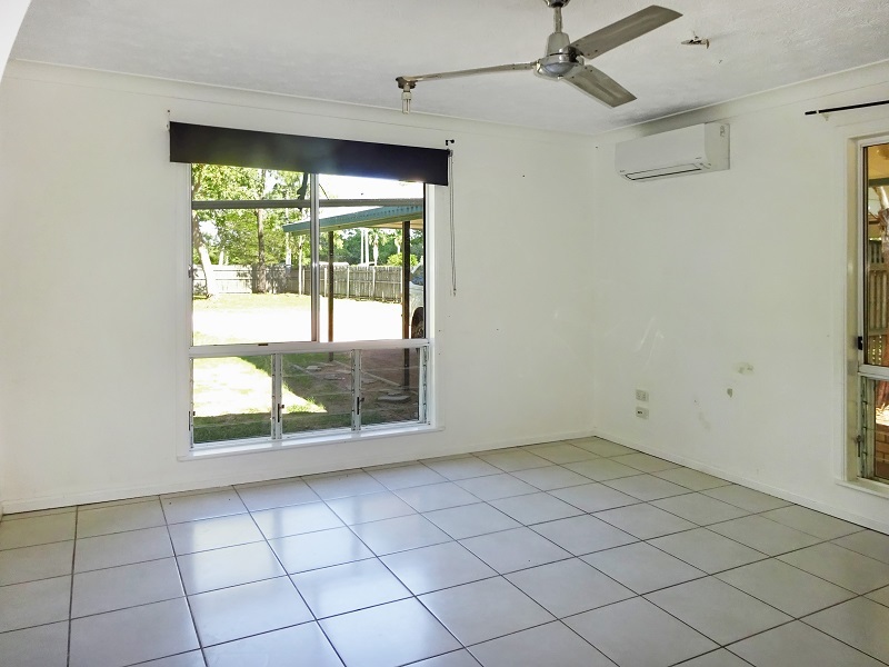 73 CHURCH RD, BLACK RIVER QLD 4818, 0房, 0浴, House