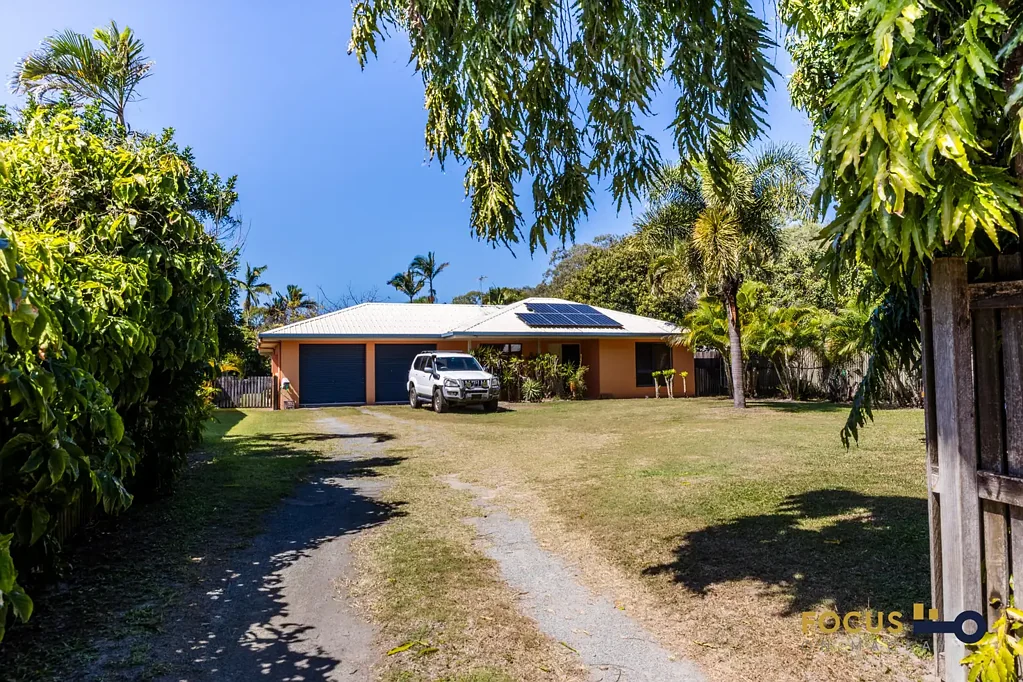 Andergrove 3房  Room for a Shed! Private 1,376m² Hideaway with Space to Spare