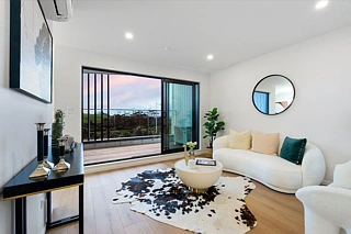 1090 Beach Road, Torbay, North Shore City