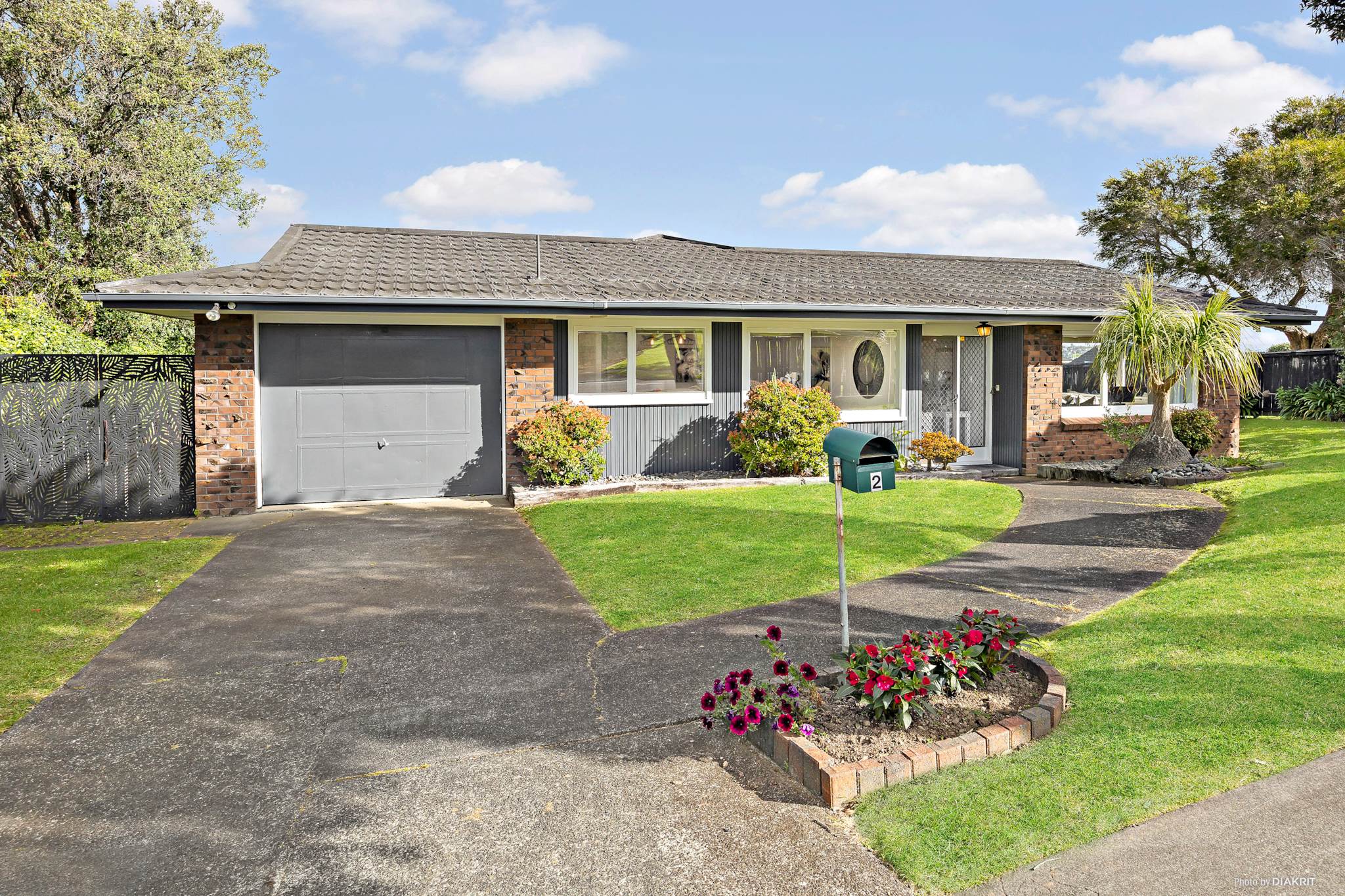 2 McCrystal Avenue, Eastern Beach