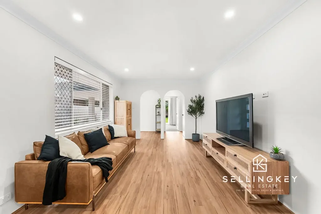 Thornlie 4Phòng ngủ Spacious Family Living + 2 Toilets – Incredible Outdoor Space!