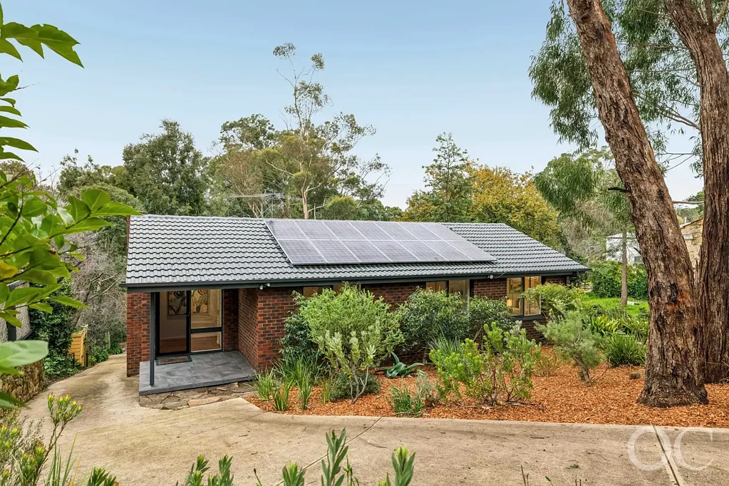 Belair 5房  Open the Door to Multi-Level Family Bliss With a New Lease on Hills Life