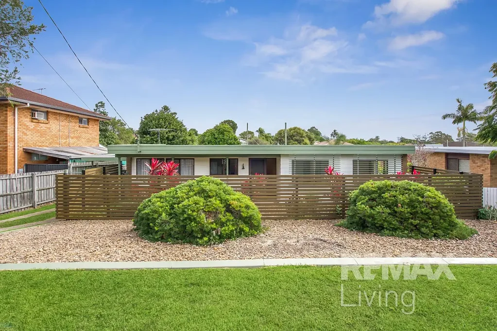 Spacious Family Home with Multiple Living Areas