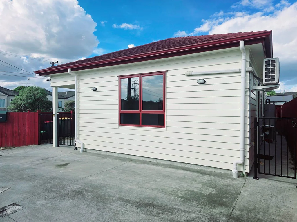 Ranui 3침실 Stylish, Living in a Super Handy Location!