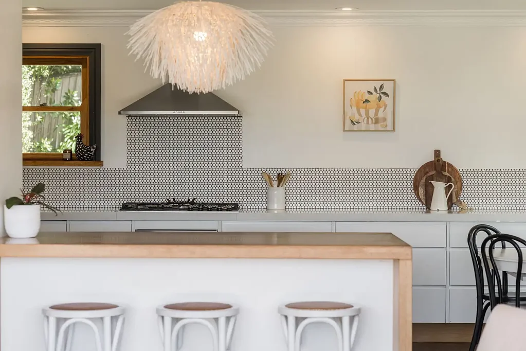 Mittagong 4房  Elevated Living with Proven Accommodation Income