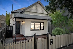 12 Warleigh Road, West Footscray