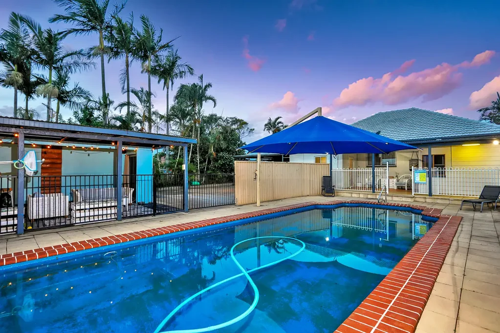 4 Luther Street, Svensson Heights, QLD 4670
