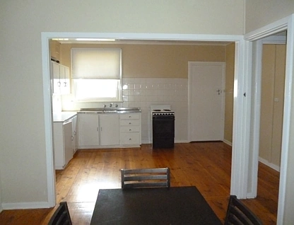 24 Quirke Avenue, Whyalla Stuart, Outback, 2房, 1浴, Apartment