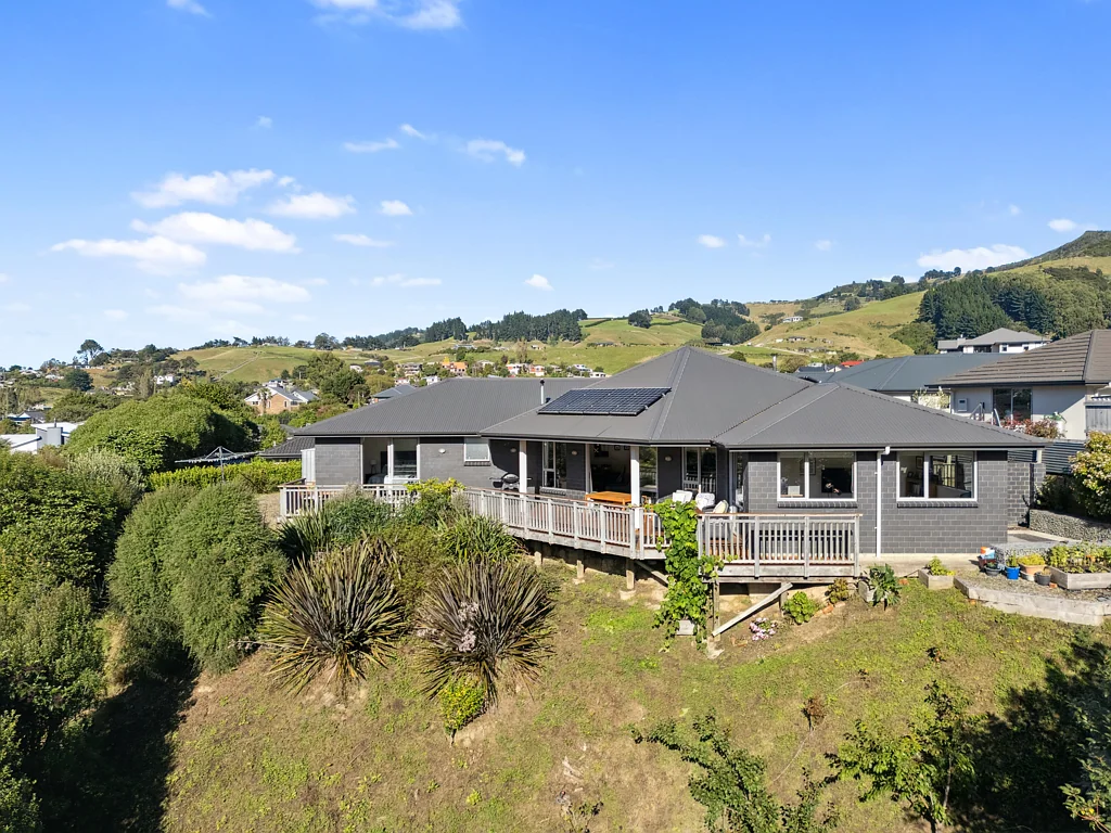 Sawyers Bay 4Kwarto Modern 3-4 Bed with View: Not Yet Under Offer!