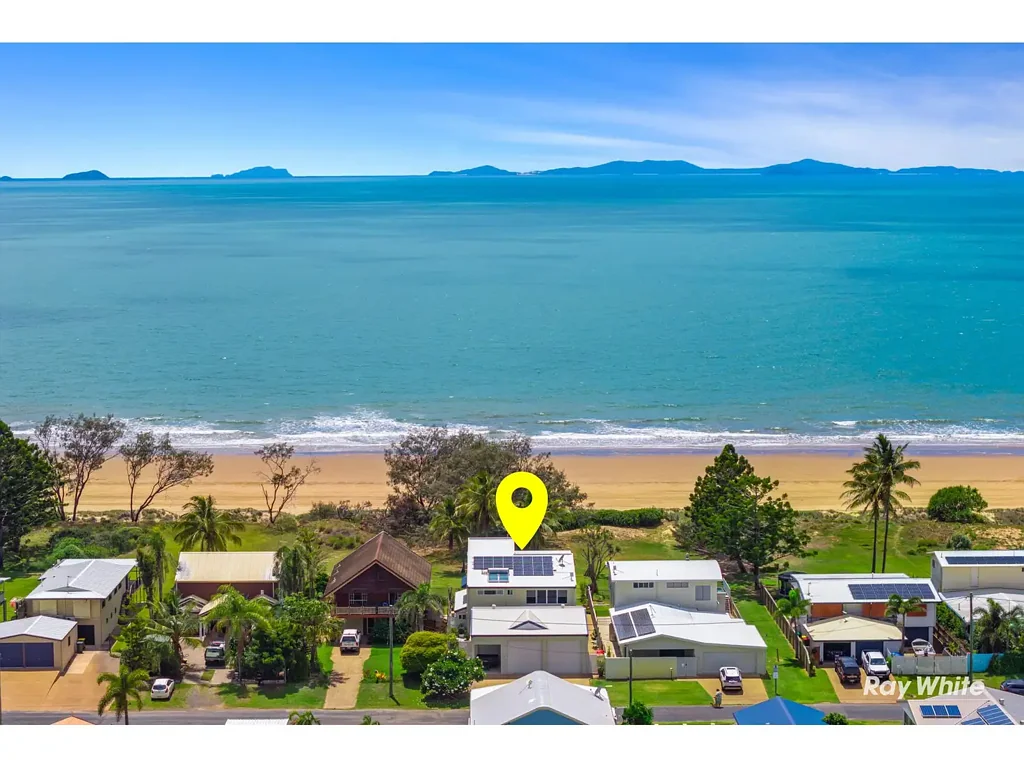 Bangalee 4房  Absolute Beach Frontage - Large Shed - Committed Sellers