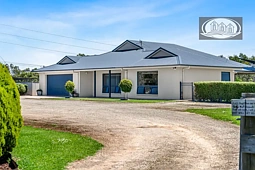 13 Nepean Road, Portland