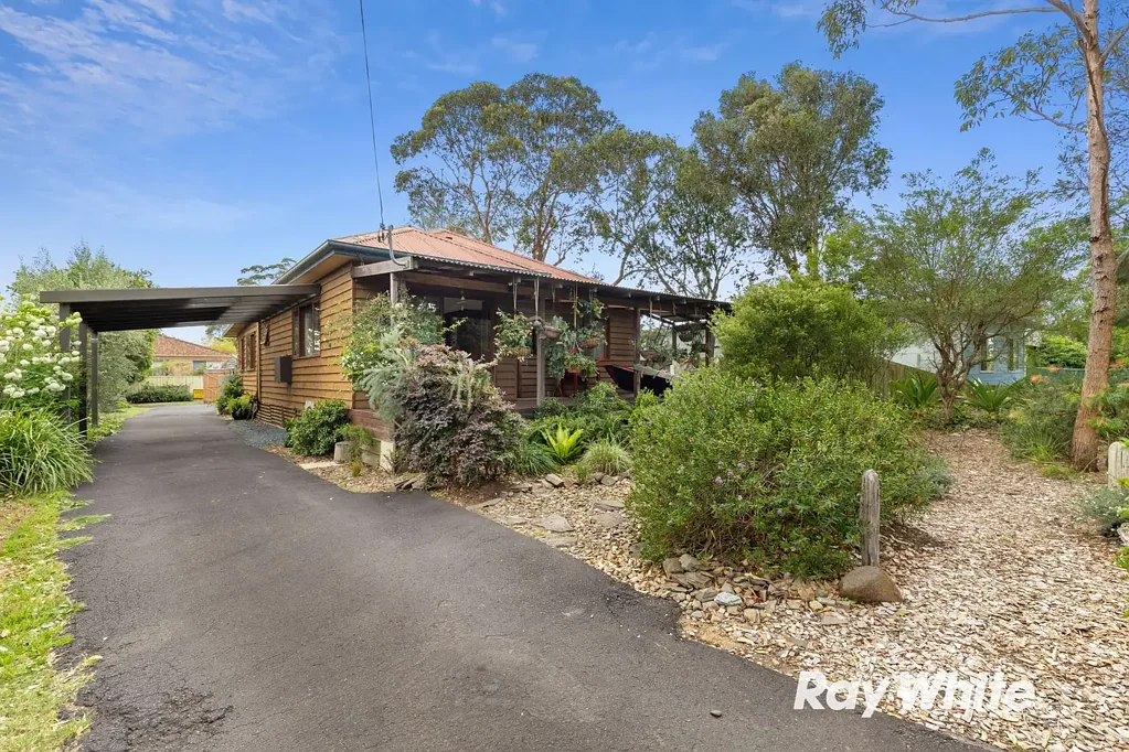 31 Clarke Street, Broulee, NSW 2537