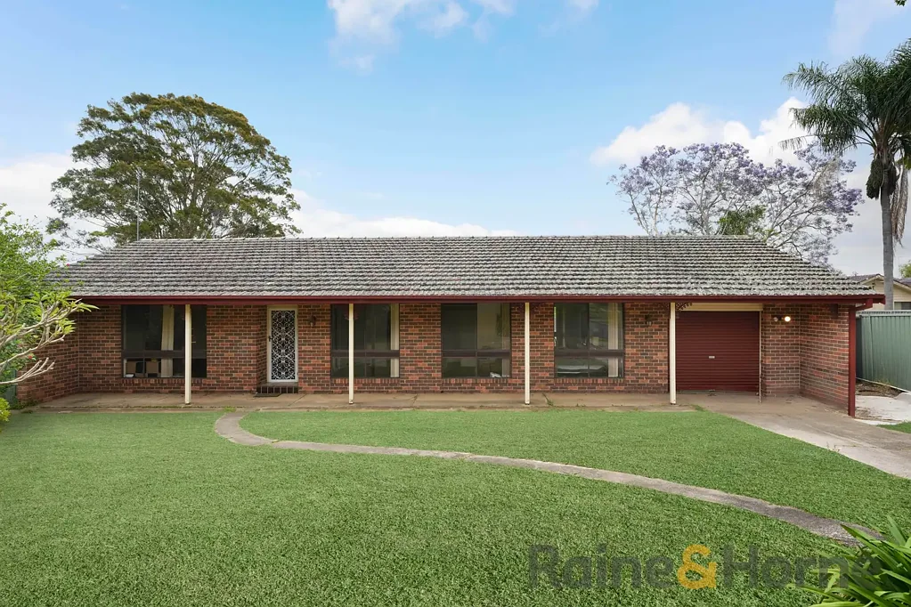7 & 7A Swallow Place, Ingleburn, NSW 2565