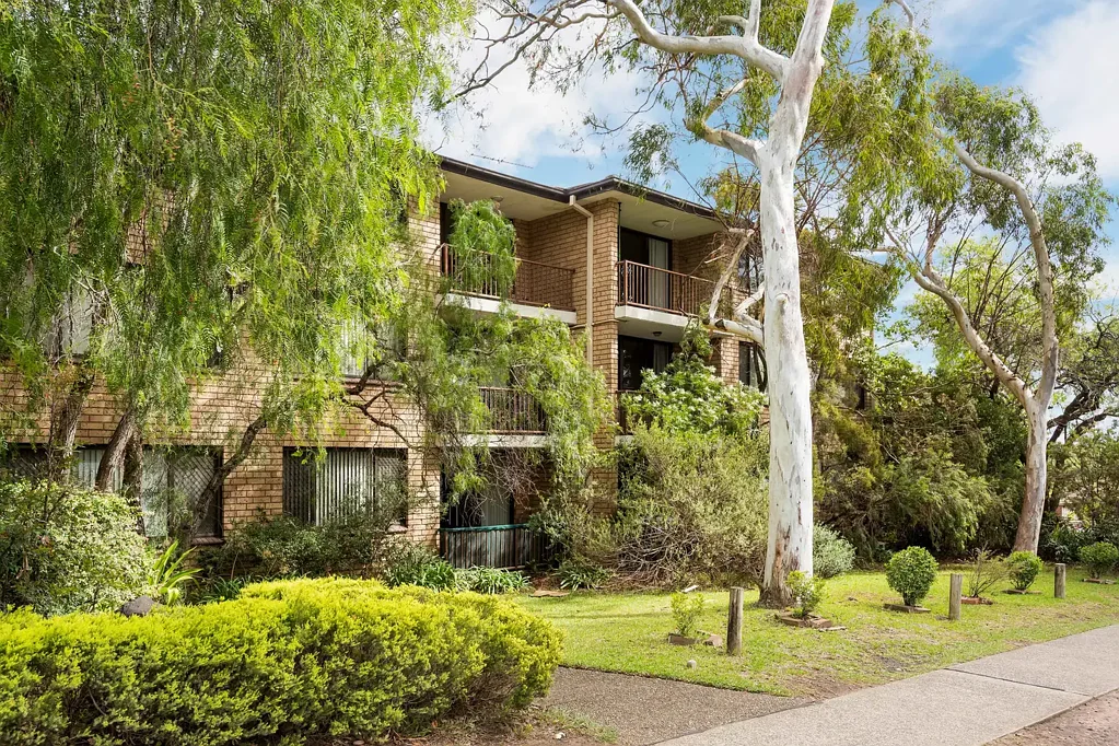 8/125-129 Oak Road, Kirrawee, NSW 2232