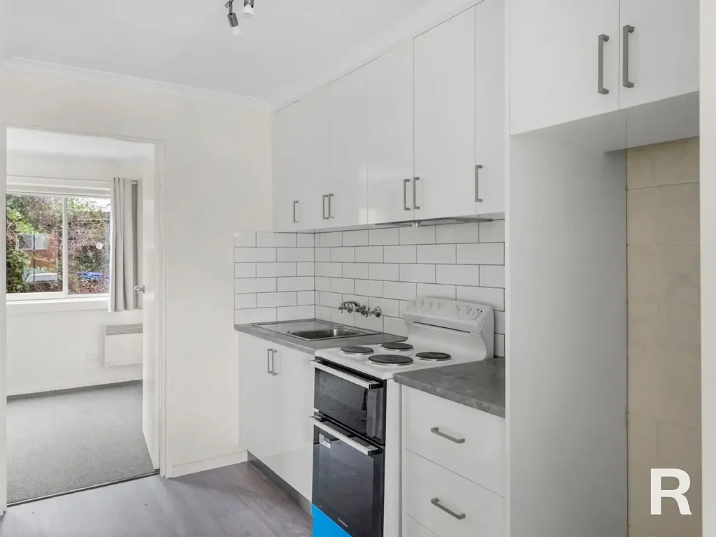 Berriedale 1ਬੈੱਡਰੂਮ Fully Renovated One Bedroom Unit