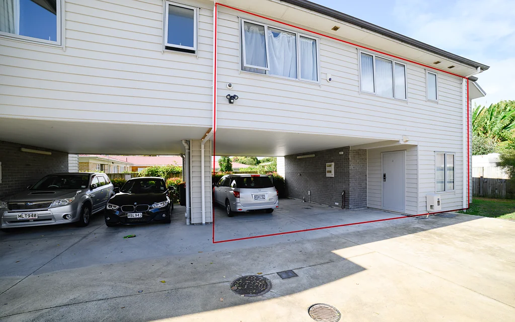 Hillcrest 4침실 Freehold with Strong Yield